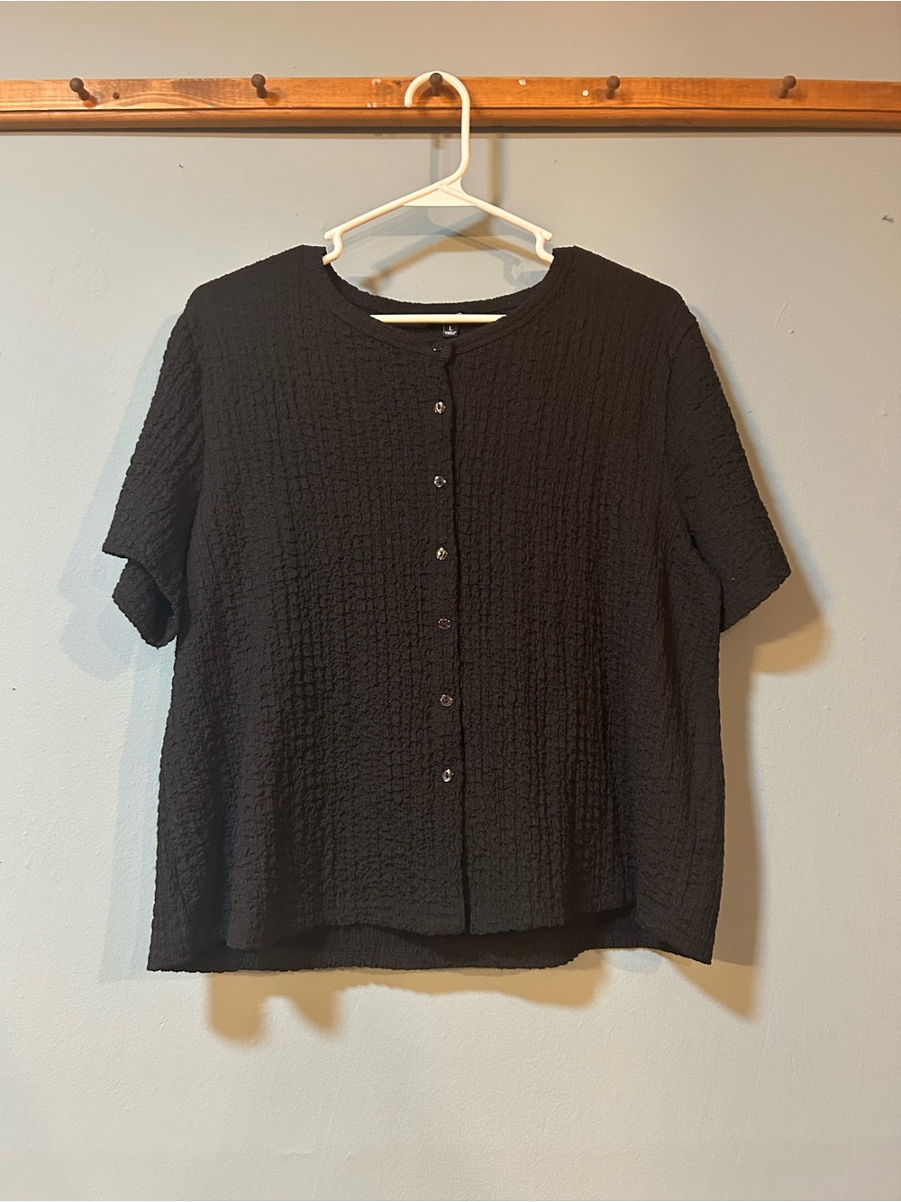 Textured Black Short-Sleeve Button-Front Blouse - Picture 1 of 3